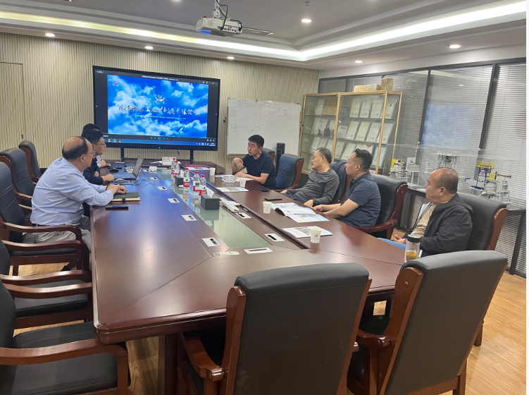 山西客戶蒞臨我公司考察交流，共探礦棉爐設(shè)備技術(shù)升級與合作新機(jī)遇
